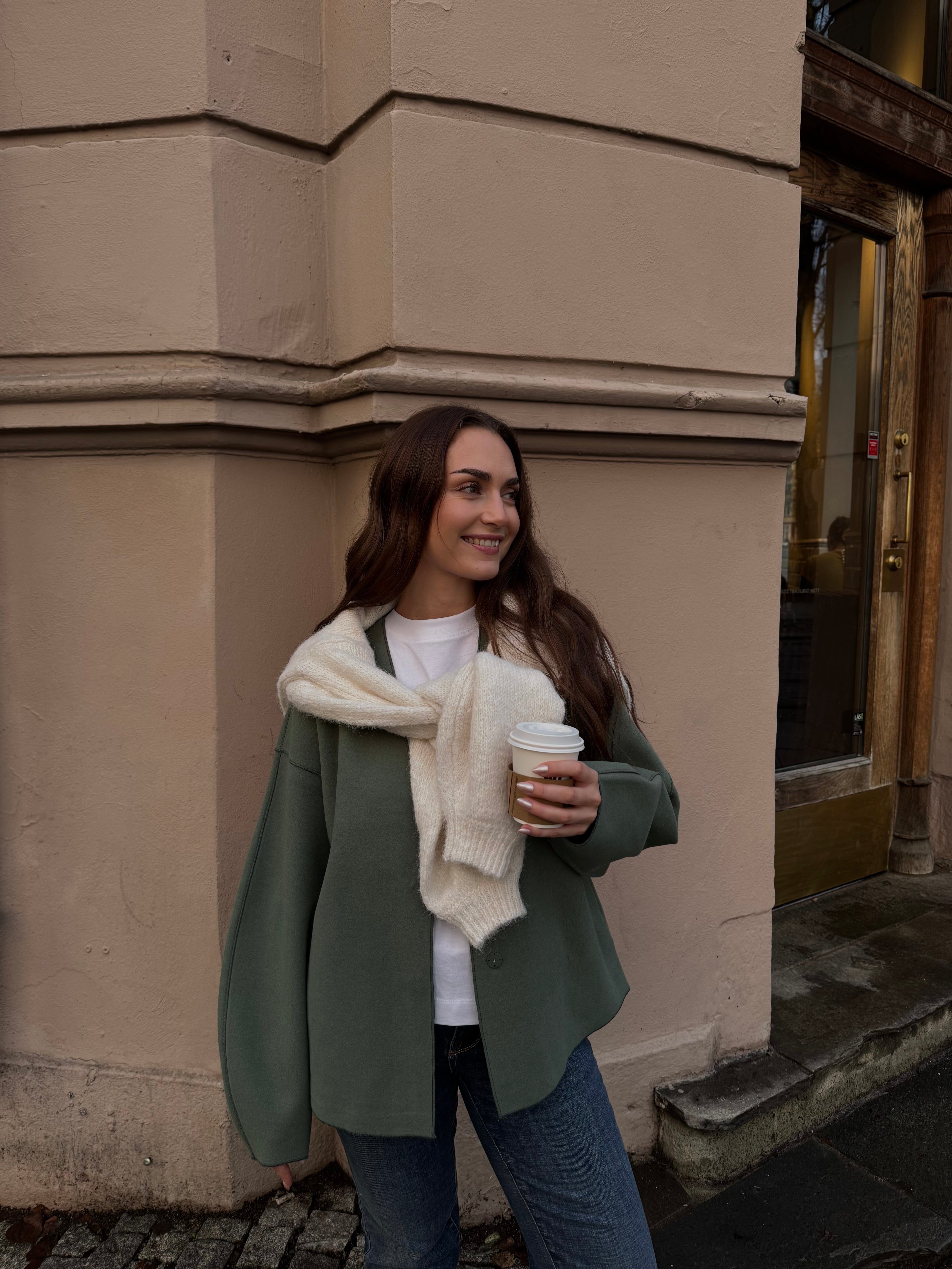 VIJUICE Jacket - Laurel Wreath